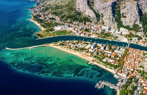 Apartment Omis Holiday