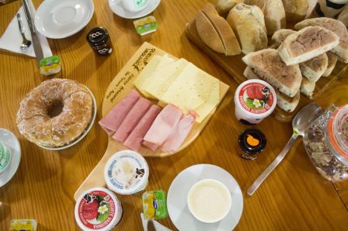 อาหารและเครื่องดื่ม, Casa Branca da Sociedade in โนสซาซิงยอรา โดปิลาร์