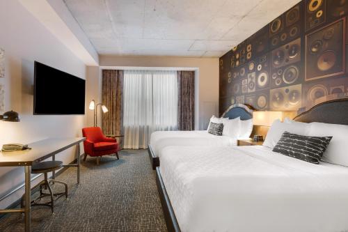 Cambria Hotel Nashville Downtown - image 3