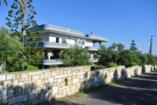  Village Drapanias Apartments, Pension in Kissamos bei Lourdhianá