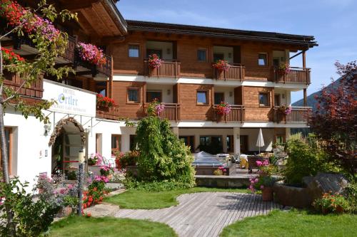  Ortler, Pension in Ulten bei St. Walburg