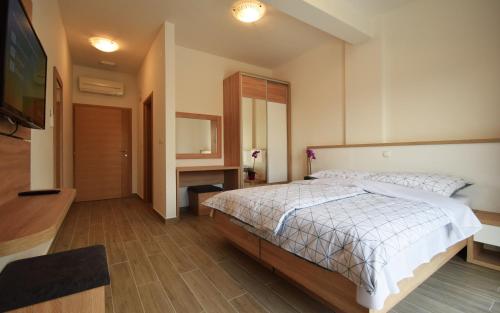 Apartments Paklenica – Starigrad-Paklenica, VA