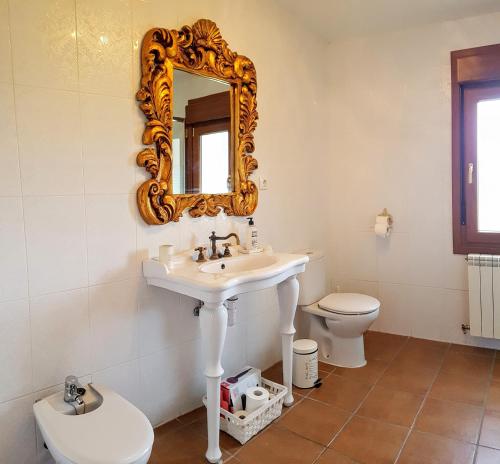 ห้องน้ำ, Legado De Zabala, Casa Rural in ลากวาร์เดีย