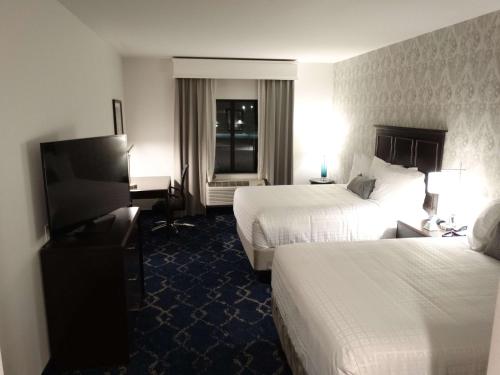 Best Western Plus New Richmond Inn & Suites