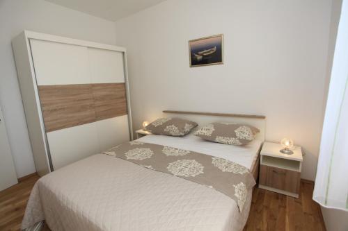 Apartments Krešan Soline