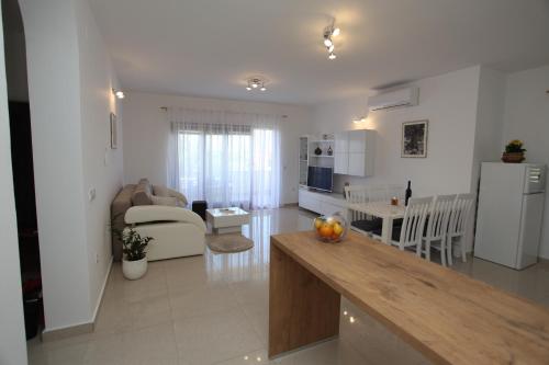 Apartments Krešan Soline