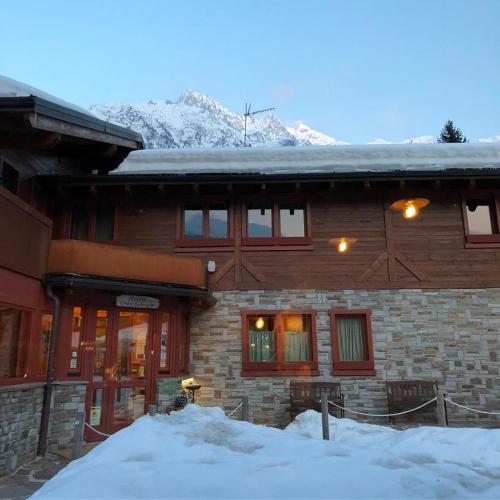 La Tana dell'orso Hotel & SPA - 숙소 외관