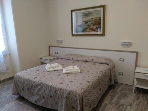 Quadruple Room image 3