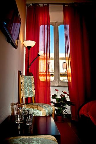 Vatican Paradise – Rome