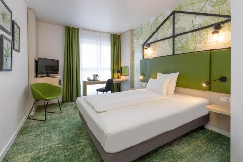 Mercure Hotel Hannover Mitte - image 2