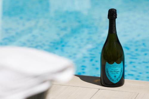 Portals Hills Boutique Hotel - image 2