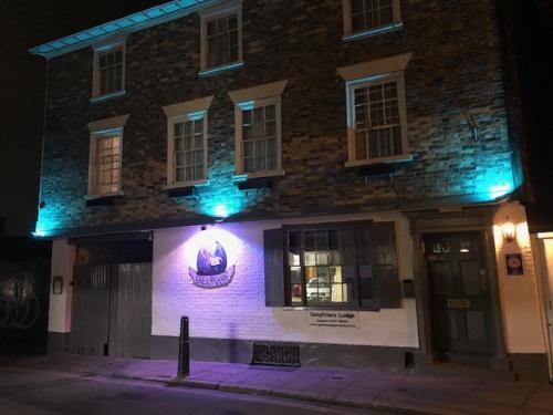Greyfriars Lodge - image 10