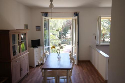 Appartamenti Villa Monticelli gîte à louer Pila