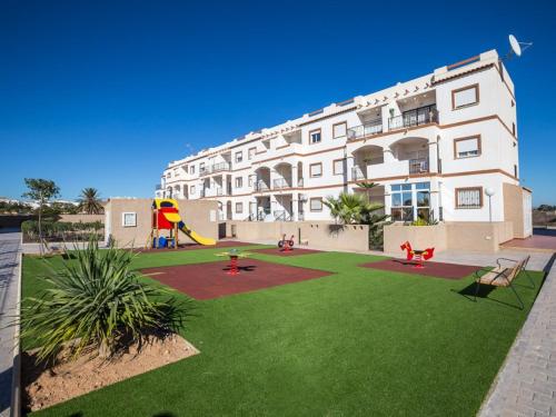 plac zabaw dla dzieci, Casa Punta Prima in Torrevieja