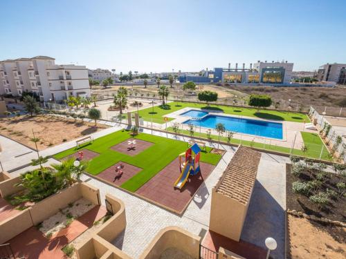 plac zabaw dla dzieci, Casa Punta Prima in Torrevieja