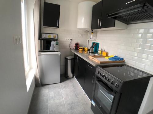Kitchen, La Suite Emoji - SDP in Lagny-sur-Marne