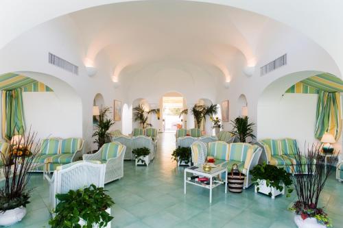 共用Lounge/電視區, 弗拉里蒂爾那泰爾梅酒店 (Hotel Floridiana Terme) in 伊斯其亞