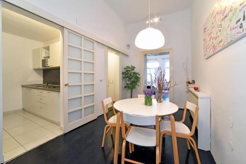 Zagreb Center Apartments – Zagreb, NY