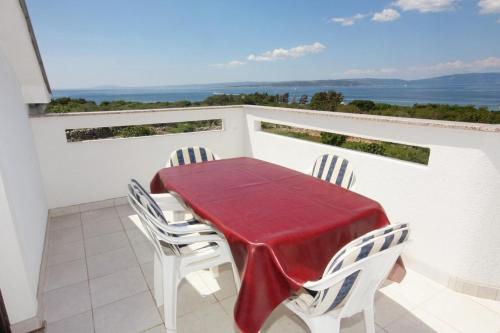 Apartments with a parking space Punat Krk - 5373