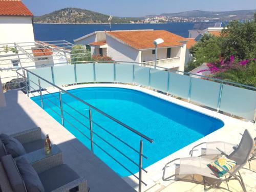 Family friendly apartments with a swimming pool Razanj Rogoznica - 14232
