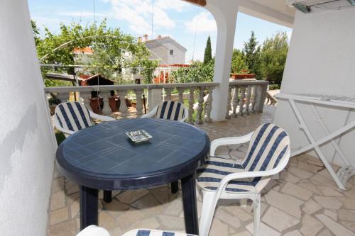 Apartment Punat 10421c 