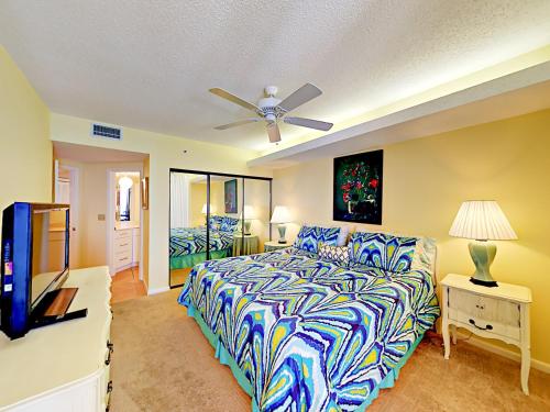 Summer House Condo Unit 1504A - main image