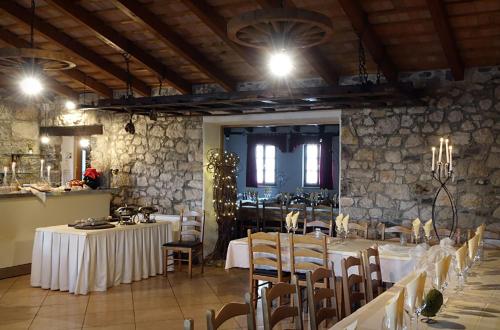Restorāns, Farm Stay Malovščevo (Farm Stay Malovscevo) in Vitovlje