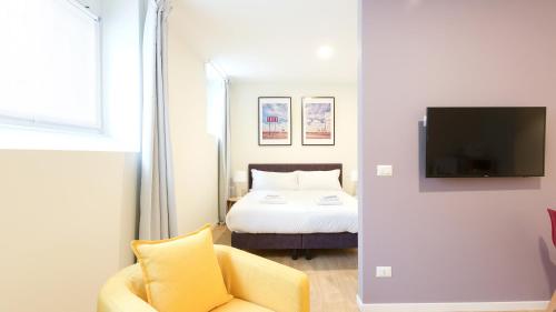 Italianway-Bergonzoli Place - image 9