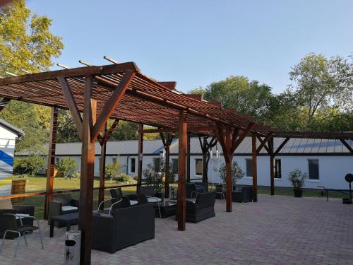  Tiszaliget Apartman és Szálló in Szolnok