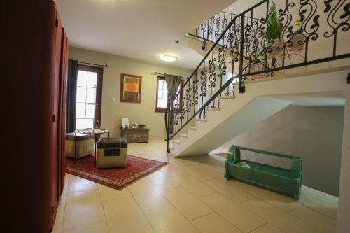 Hotel Emen – Mostar, NM