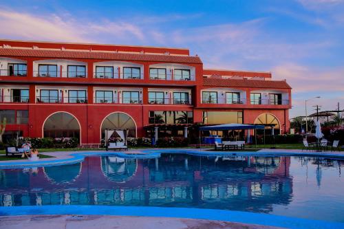 Hotel La Posada & Beach Club