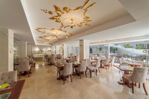 Étterem, Essence Hotel Boutique by Don Paquito in Carihuela