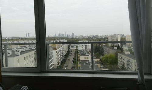 walk distance to mokotow business park