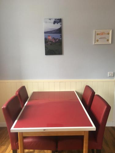 廚房, 1 Lochness Rooms&Hostel in 德拉姆納德羅希特市中心