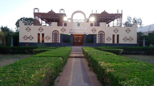 Applicators Hotel Abu Simbel