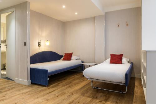 CADET Residence - image 8