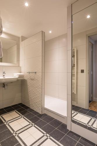 CADET Residence - image 9