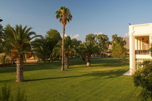 สวน, Amalia Hotel Nafplio in นัฟพลิออน