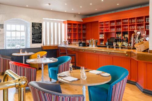 138690158 The Devonshire Arms Hotel at Bolton Abbey