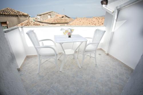 Apartment with Sea View image 9