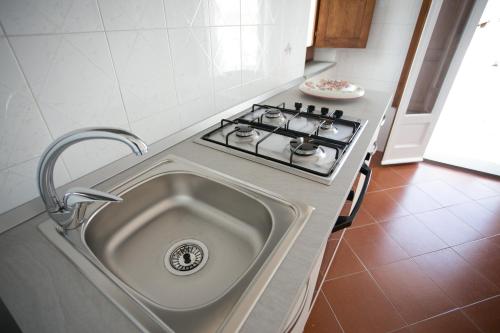 Apartment with Terrace image 9