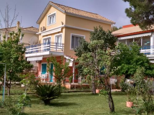 B&B Nidri - Palmyra Beachfront Studios - Bed and Breakfast Nidri