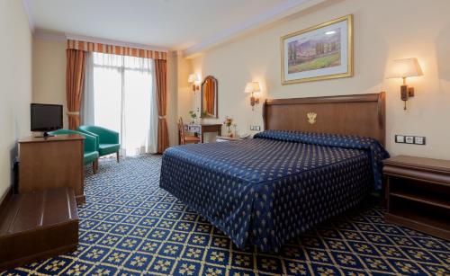 room detail thumbnail 0