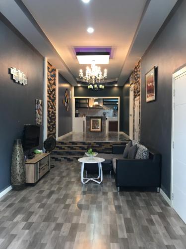 Pillow Hill Home Pillow Hill Home