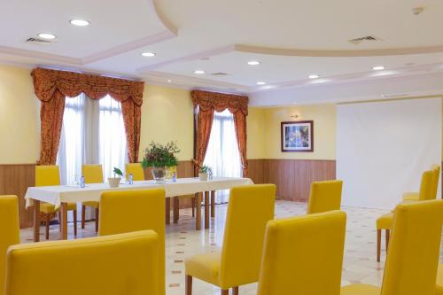 Pub/Lounge, Agora Juan de Austria in Chamberi