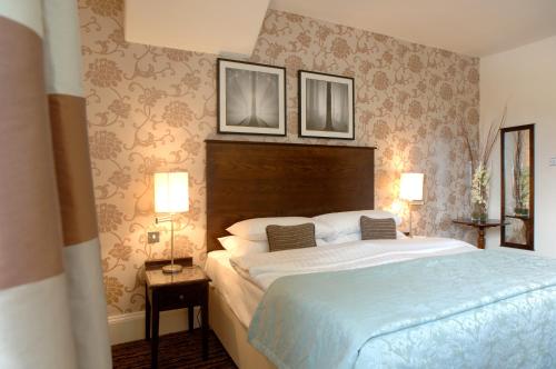 The White Swan Hotel