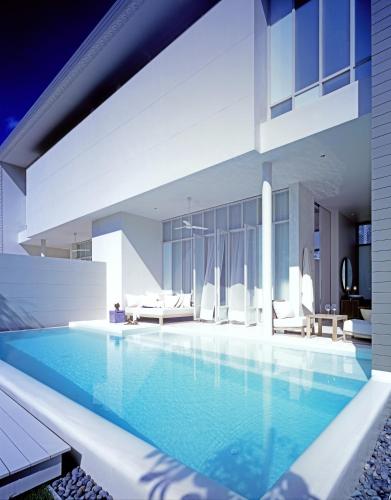 SALA Phuket Resort and Spa12