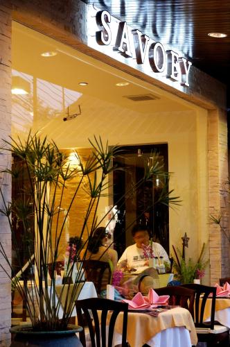 Restaurant, Safari Beach Hotel in Phuket