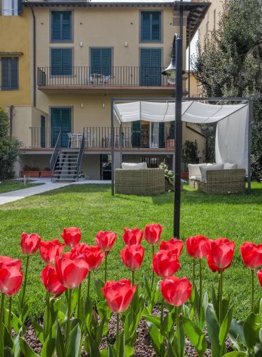 Palazzo Cini Luxury Rooms in Pisa - image 10
