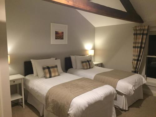 Scotch Arms Mews - image 11